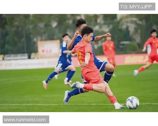 足球明星畅游中国品味地道美食体验足球与中国文化的完美融合